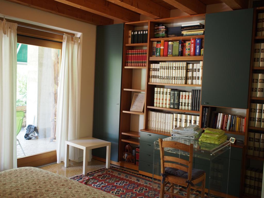 Bed and Breakfast Il Giuggiolo Конельяно Экстерьер фото