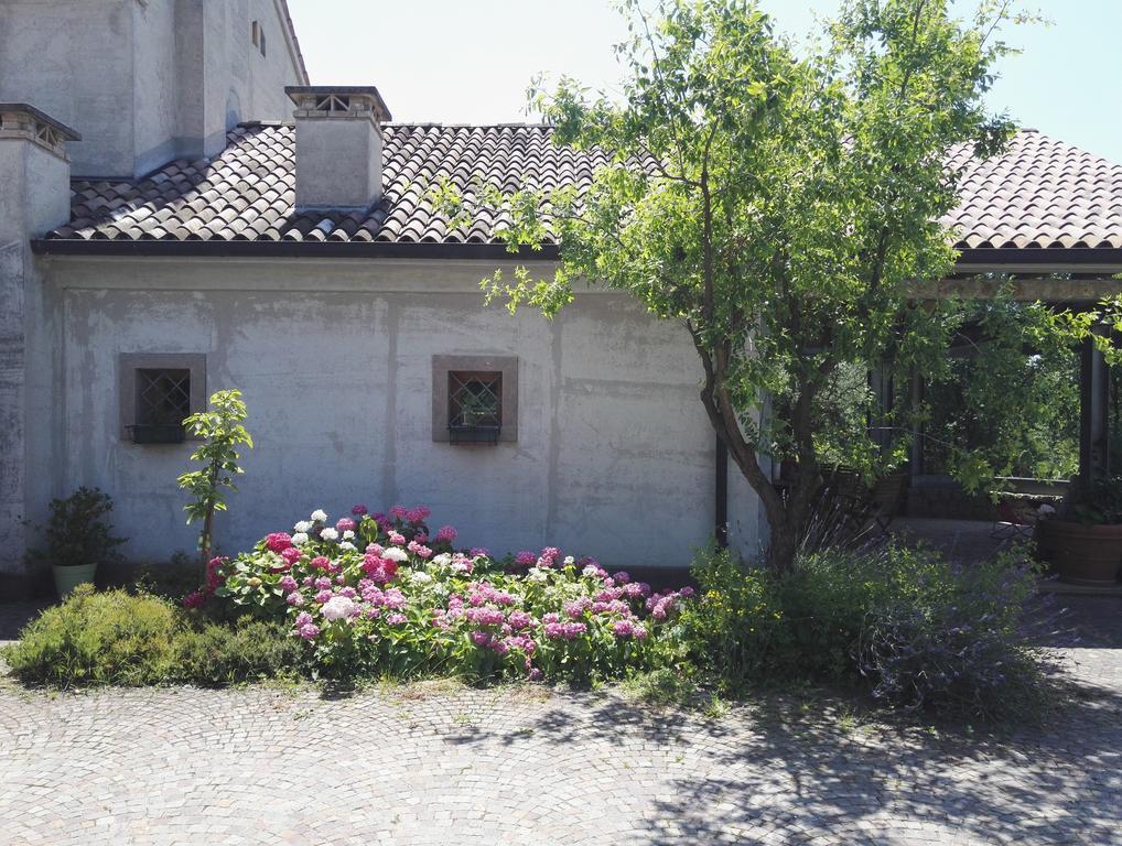 Bed and Breakfast Il Giuggiolo Конельяно Экстерьер фото